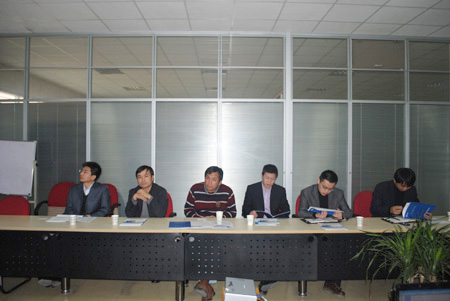 省发改委实地调研公司产经工作(图1) 省发改委实地调研公司产经工作(图1)