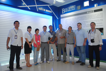 白俄罗斯客户莅临西驰考察软起项目(图1) 白俄罗斯客户莅临西驰考察软起项目(图1)