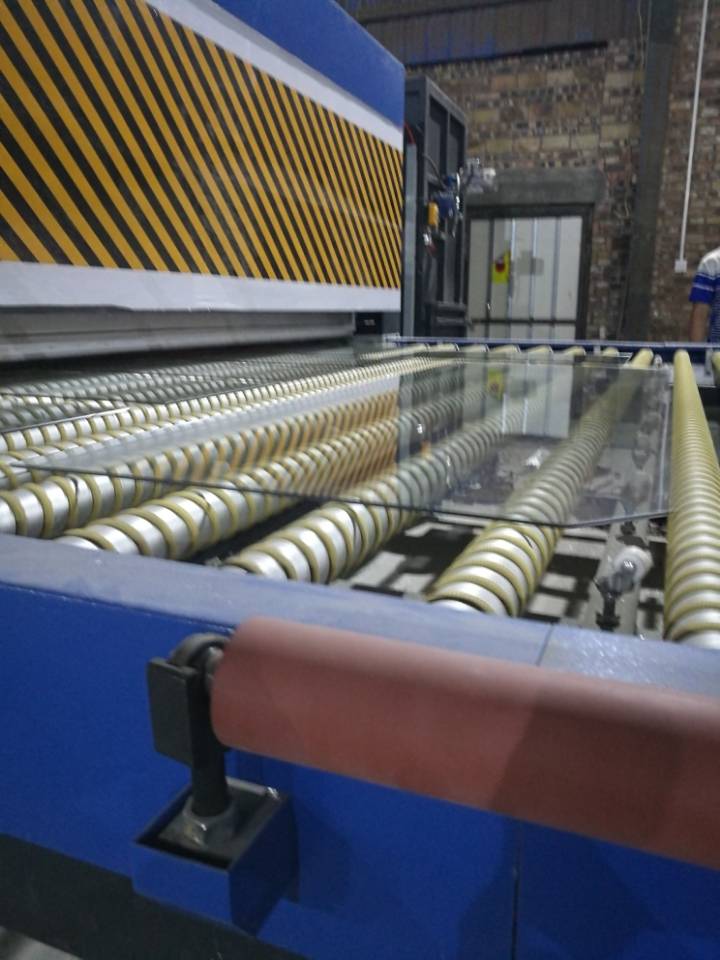 XFC350变频器在玻璃钢化炉上应用(图5) XFC350变频器在玻璃钢化炉上应用(图5)