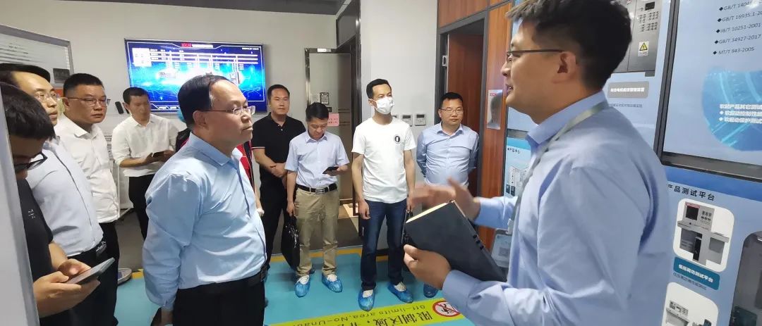 西驰电气携手陕暖协,深度合作,精准对接,互惠双赢!(图3) 西驰电气携手陕暖协,深度合作,精准对接,互惠双赢!(图3)